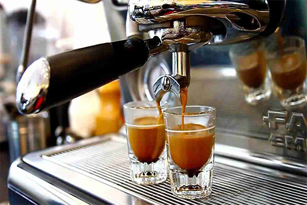 Cà phê pha máy có gì khác biệt 