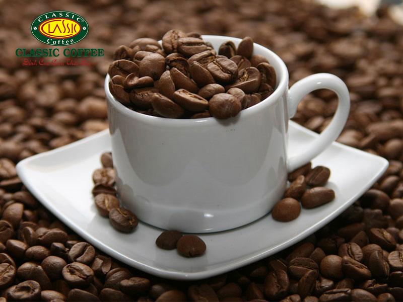 Cùng Classic Coffee tìm hiểu về cà phê rang mộc nguyên chất.