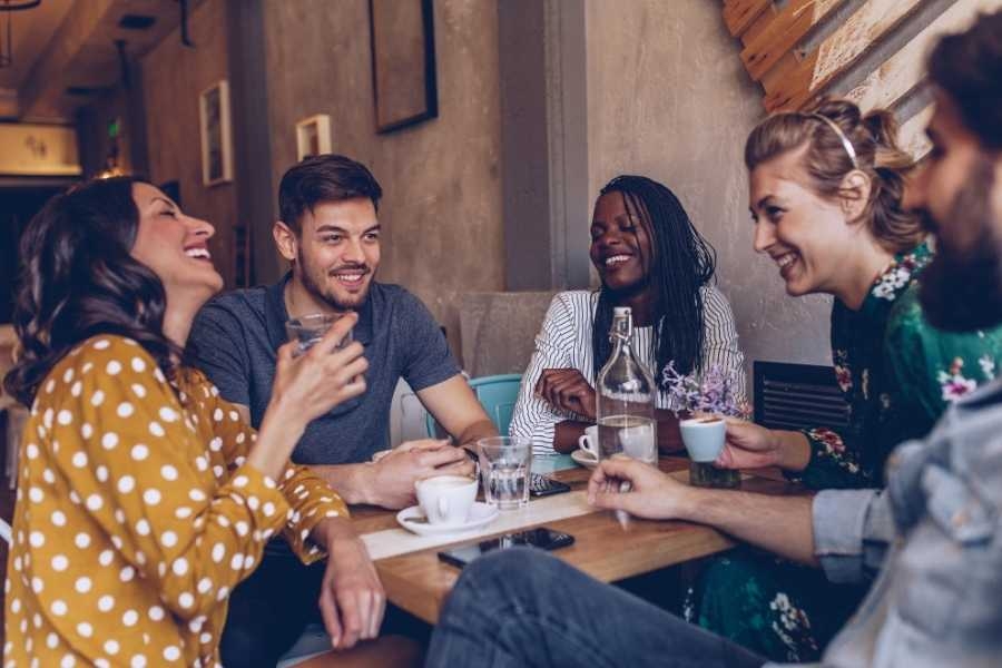 Nên uống cà phê đen hay cà phê sữa để tốt cho sức khỏe